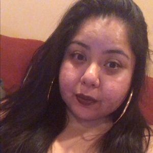 Meet your Posher, Alexandra